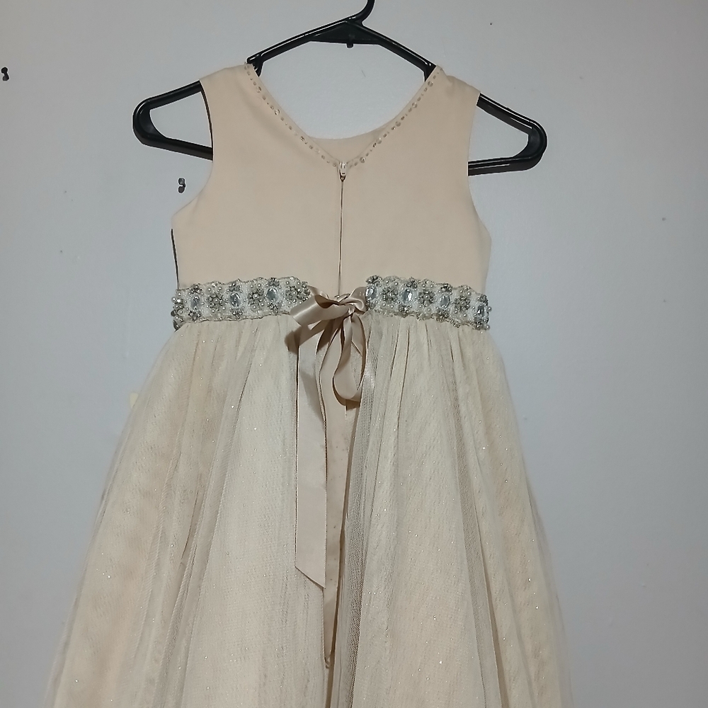 Chantilly Place Girls Long Elegant Sleeveless Dress. Size 6 - Picture 9 of 16